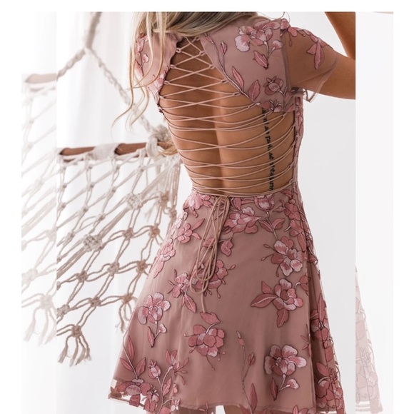 Two Sisters the Label‎ SASKIA DRESS - Picture 2 of 7